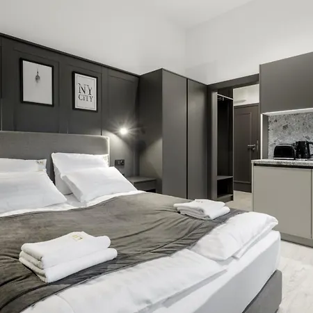 L11, Limanowskiego Aparthotel