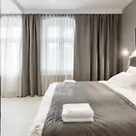 Aparthotel L11, Limanowskiego Poznan