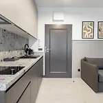 Aparthotel L11, Limanowskiego Poznan