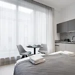 L11, Limanowskiego Aparthotel