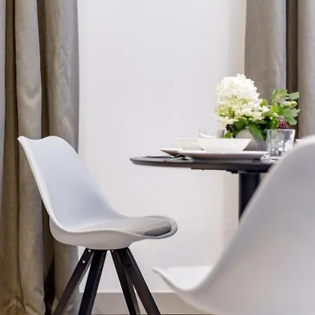 L11, Limanowskiego Apart-hotel Poznań