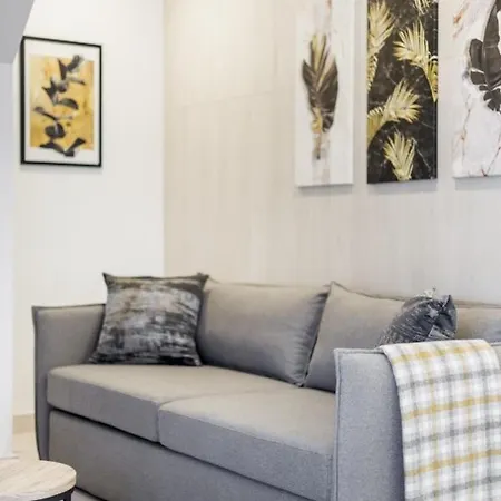 L11, Limanowskiego Aparthotel 3*