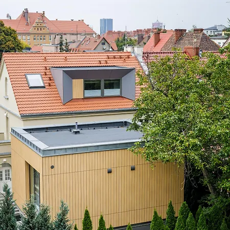 L11, Limanowskiego Poznan