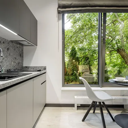 Apart-hotel L11, Limanowskiego