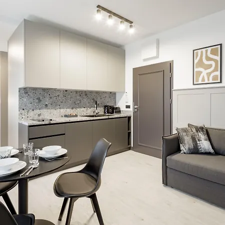 L11, Limanowskiego Aparthotel Poznan