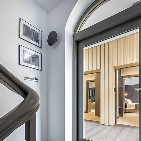 L11, Limanowskiego Aparthotel