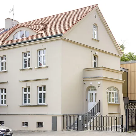 L11, Limanowskiego Aparthotel Poznan