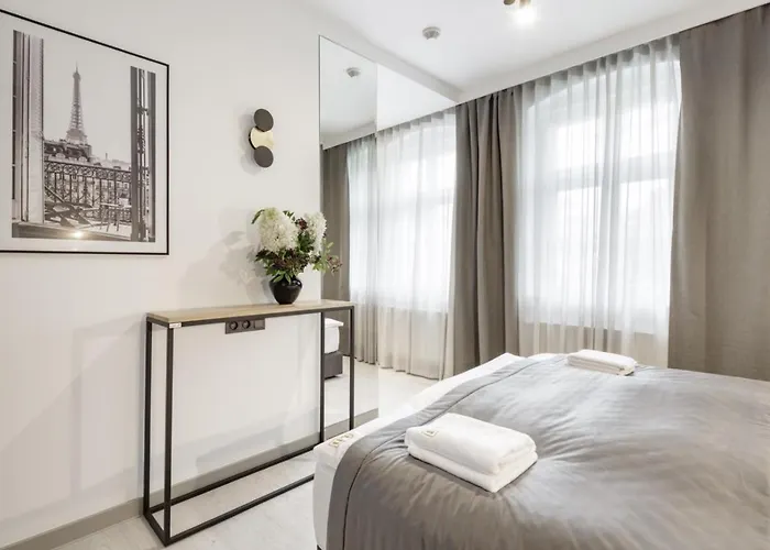 L11, Limanowskiego Apartahotel Poznan