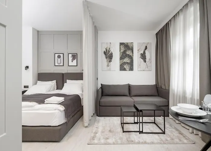 Apartahotel L11, Limanowskiego