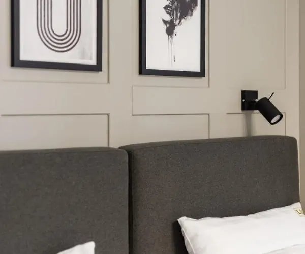 Apartahotel L11, Limanowskiego 4*