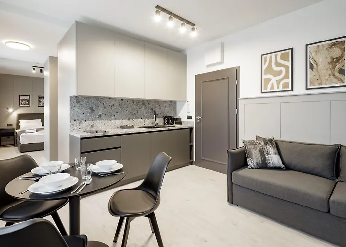 L11, Limanowskiego Apartahotel Poznan